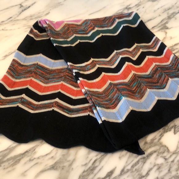 Missoni Zig Zag Scarf - Picture 2 of 8